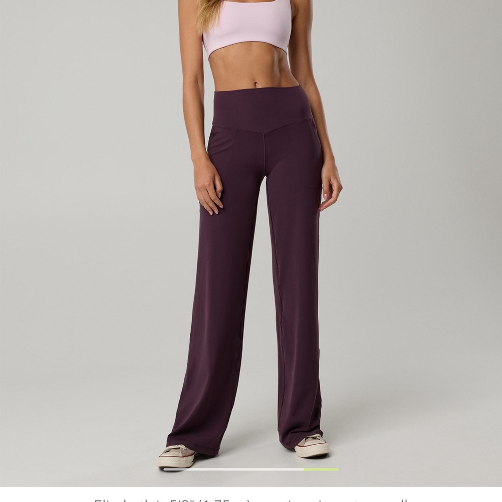 Aerie Wide Leg Pants trousers size small short purple maroon activewear